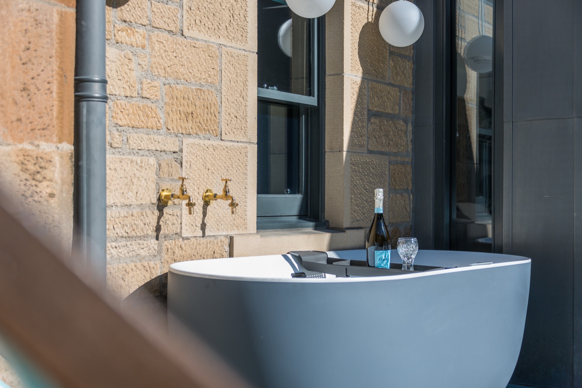 Outdoor bath